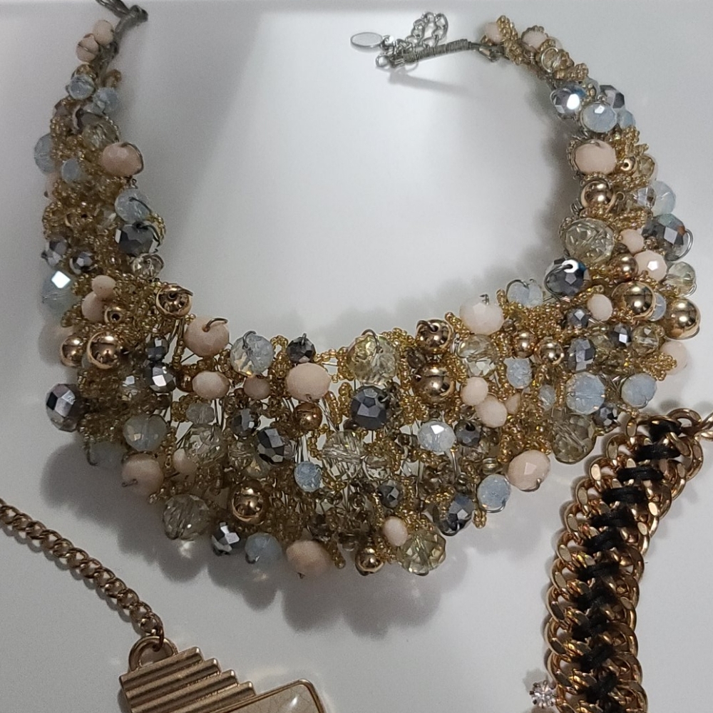Aldo Necklaces - Picture 3 of 4